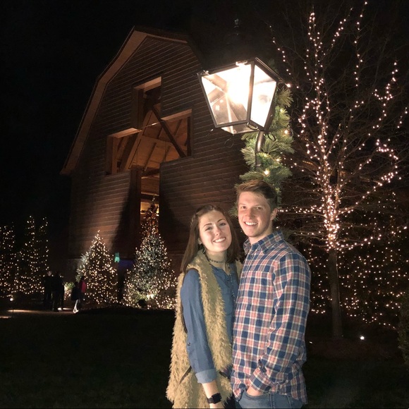 Meet your Posher, Rebecca - Picture 1 of 1